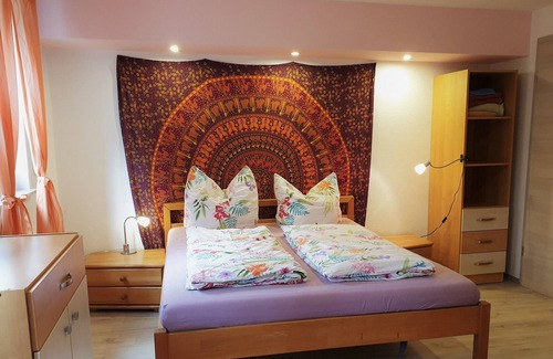Huertgenwald Apartamento | pequeño apartamento moderno en la granja