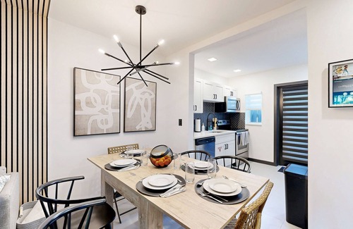 Poinsettia Heights Casa | Modern smart-home villa w/ private backyard & fully equipped kitchen