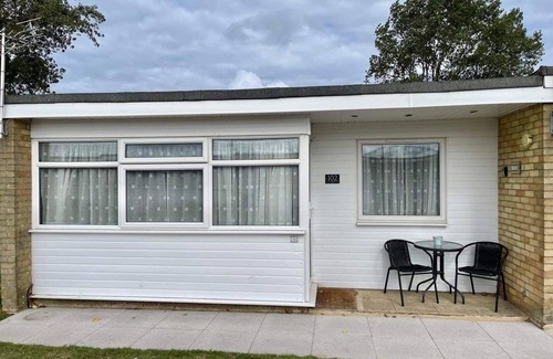 Great Yarmouth Chalet De Esquí | Modern South Facing Chalet , 5 Minutes From the Beach. Sleeps 5