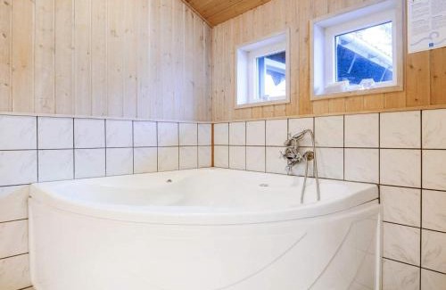 Nørre Lyngby Casa | Modern Spa Retreat Nr Lyngby - By Traum Ferienwohnungen