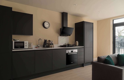 Bloxwich Apartamento | Modern & Spacious 1 Bed Apartment in Birmingham