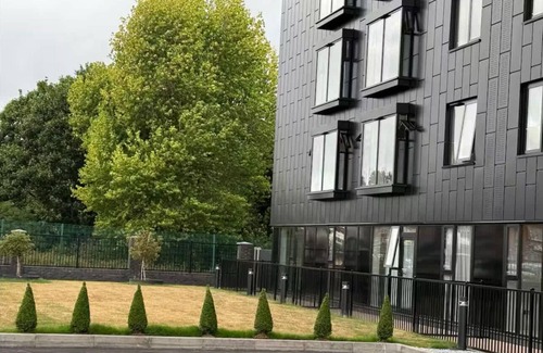 Bloxwich Apartamento | Modern & Spacious 1 Bed Apartment in Birmingham