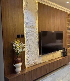 Accra Casa | Modern Spacious 1BR Studio Apt with Smart lock, Fast Wifi & Secure parking in Oyarifa, Accra