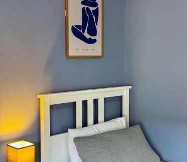 Leigh Apartamento | Modern Spacious 2 Bedroom House in Leigh, Free Parking