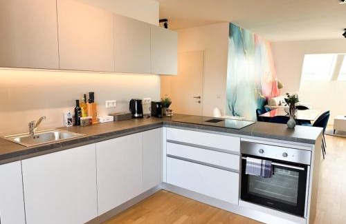 Floridsdorf Apartamento | Modern & Spacious 2BR Apartment with Balcony