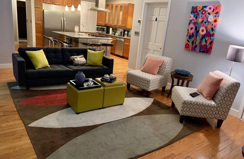 East Somerville Apartamento | MODERN Spacious 4bed 2bath HARVARD MIT BOS Cambridge Somerville walk everywhere!