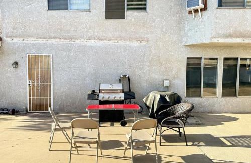 Moreno Valley Casa | Modern & Spacious Family and Friend 4B3B House