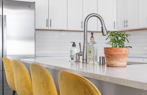 Spokane Casa | Modern Spacious Family Home w/ Hot Tub & Fire Pit
