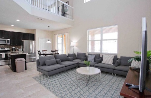 Veranda Palms Casa | Modern, Spacious & Fun ~ 15 mins to Disney ~ Pool