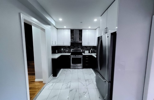 Meadowvale Village Casa | Modern & Spacious Home with Large Patio – Perfect for Relaxation!