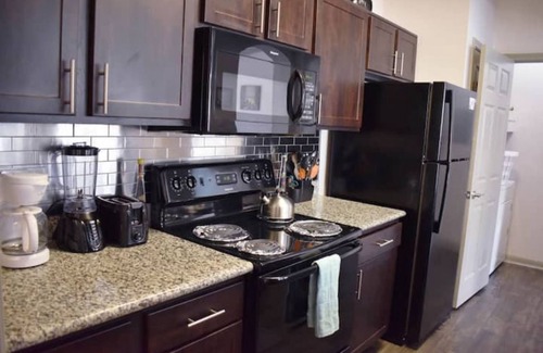 Stafford Apartamento | 3 bedrooms, 5 beds, Pool-View, 2nd floor. Free Parking, Wifi.