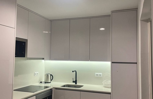 Entroncamento Apartamento | Modern Spacious Apartment