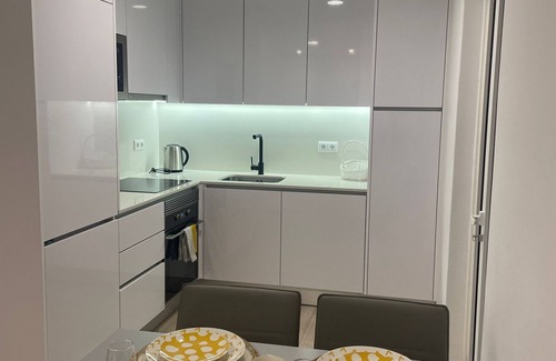 Entroncamento Apartamento | Modern Spacious Apartment