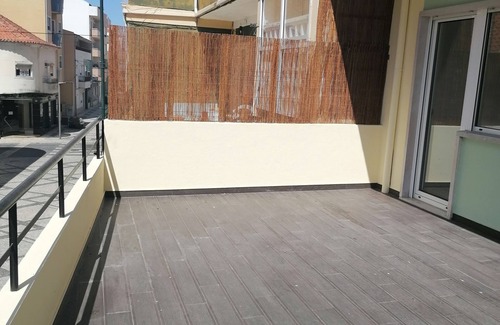 Entroncamento Apartamento | Modern Spacious Apartment