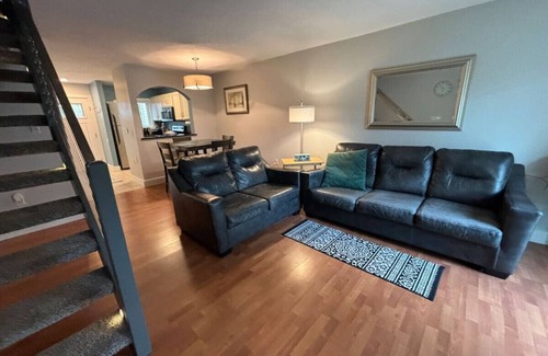 Essex Junction Condominio | Modern Spacious Townhouse