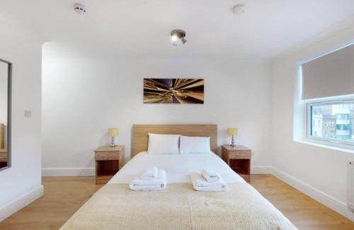 Whitechapel Apartamento | Modern split level 1 bedroom flat in Aldgate