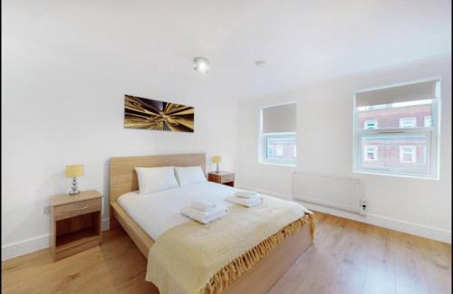 Whitechapel Apartamento | Modern split level 1 bedroom flat in Aldgate