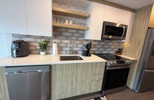 Downtown Halifax Apartamento | Modern & spotless, 1 Bedroom Downtown Halifax with 6 appliancs