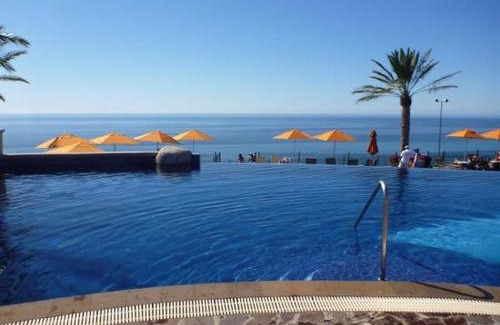 Los Cabos Apartamento | Modern Stay Pool Terrace BBQ Resort Amenities