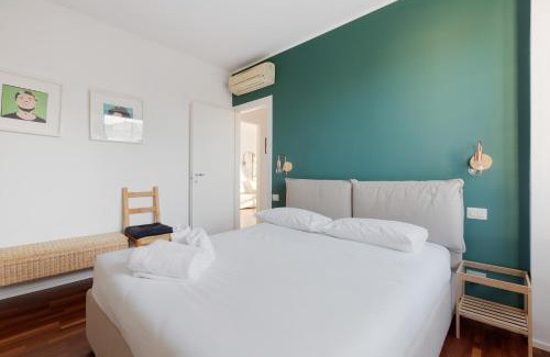Prato Centenaro Apartamento | Modern Stay with Balcony near Niguarda Hospital