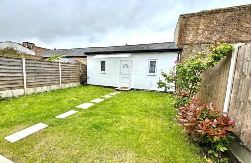 Wimbledon Apartamento | Modern Studio 1 min Walk Station