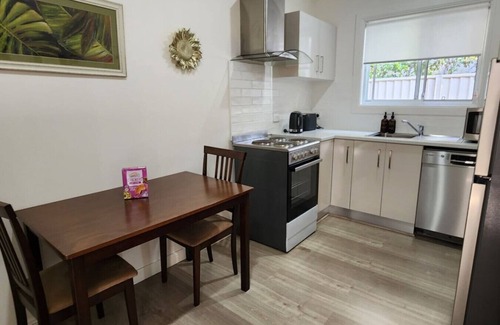 Wollongong CBD Casa | Modern Studio 10mins walk to Wollongong Hospital