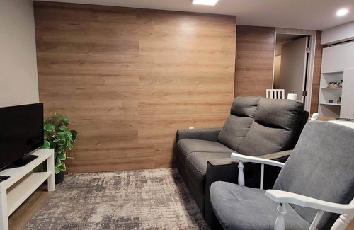 Sainte-Dorothee Casa | Modern Studio