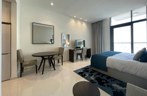 Dubai World Central Apartamento | Modern Studio - Damac Celestia -Dubai South - Ezytrac Vacation Homes