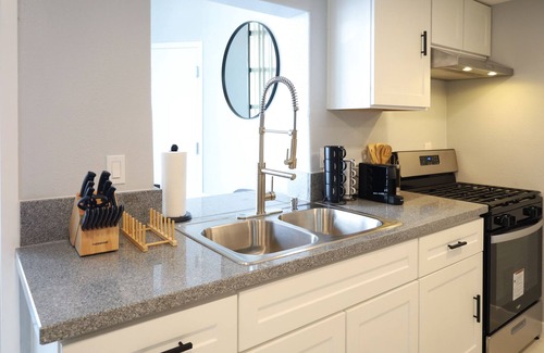 Old Town Apartamento | Moderno Studio Duplex - Old Torrance