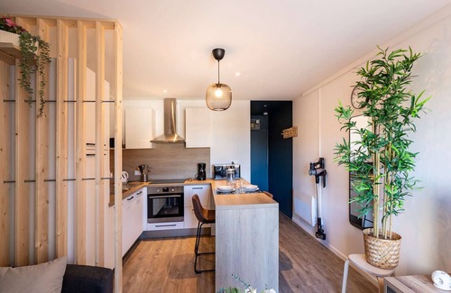 Eaux-Bonnes Apartamento | Estudio moderno para 2 personas con cocina equipada y TV en Gourette