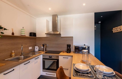 Eaux-Bonnes Apartamento | Estudio moderno para 2 personas con cocina equipada y TV en Gourette