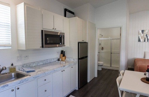 Culver - West Casa | Modern Studio House 🌞 Fully private & 5 min to beach