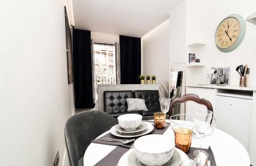 Embajadores Apartamento | Modern Studio in Embajadores Street by Batuecas