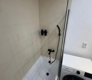 Juh Apartamento | Modern Studio near City Center