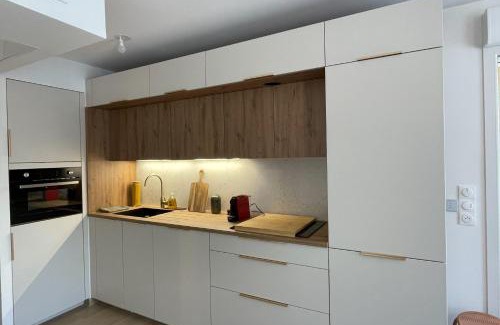 Bastide Giraud Apartamento | Modern studio - terrace - pool