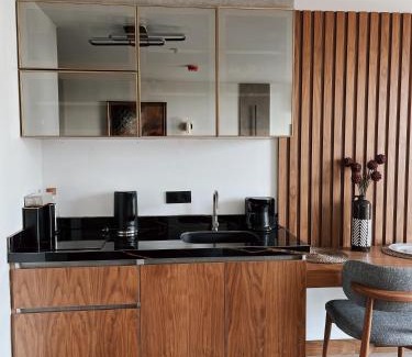 Kartal Apartamento | Modern Studio with balcony