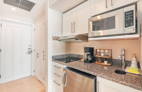 Cap Cana Marina Apartamento | Modern studio with ocean view in Punta Palmera