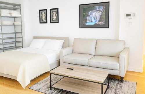 Harlem Apartamento | Modern Studio with Private Bathroom and Kitchen