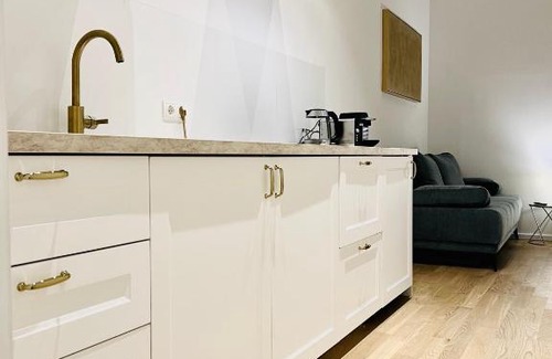 Funfhaus Apartamento | Modern Style City Apartments
