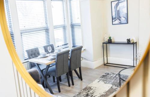 Southend-on-Sea Apartamento | Modern & Stylish 2BR - CITY CENTRE Nr High Street & C2C by Luxiety Stays