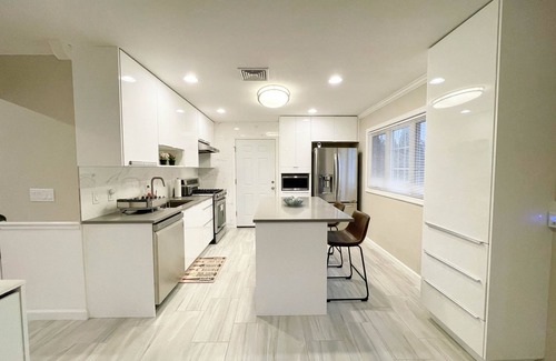 Edison Casa | Modern & Stylish 3 bed single house central Jersey