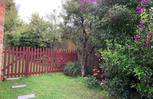 Mount Colah Casa | Modern Stylish Getaway with Stunning garden view Granny Flat in MC 2079
