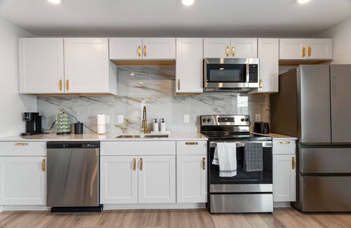 Knox - Henderson Apartamento | Modern Style Studio in Downtown Dallas + Parking