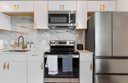 Knox - Henderson Apartamento | Modern Style Studio in Downtown Dallas + Parking