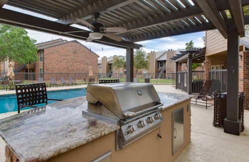 Midland Apartamento | Modern Suite Just Outside Downtown Midland