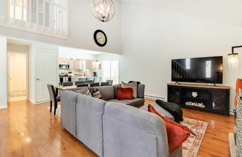 Tobyhanna Casa | Modern Tobyhanna Home Near Lake Carobeth!