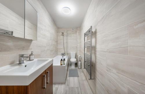 Watford Apartamento | Modern Top Floor Apartment