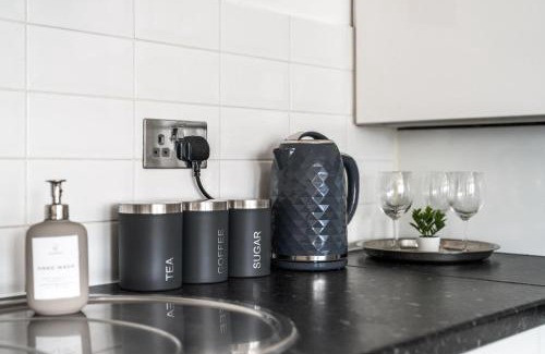 Watford Apartamento | Modern Top Floor Apartment