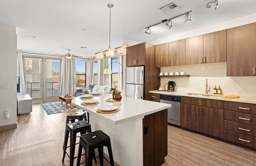 Tempe Apartamento | Modern Town Lake Waterfront Cozysuites Paradise 07