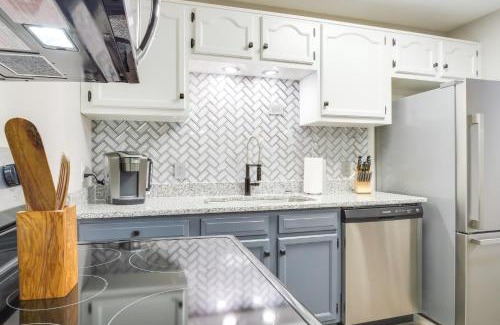 Cookeville Casa | Modern Townhome Walk to Tennessee Tech University